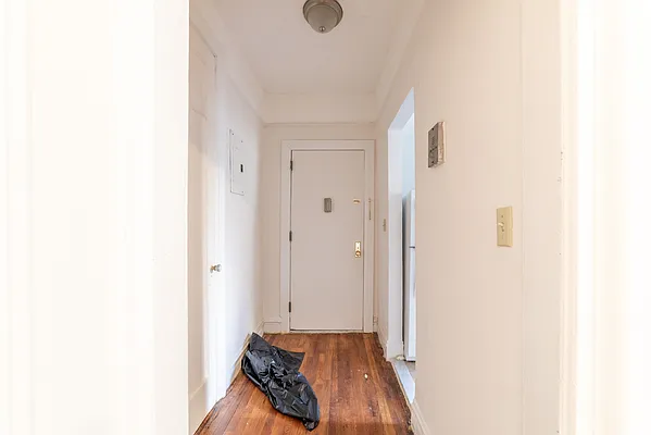 Rented by Joel Scharf, LREB | media 18