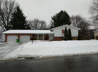 6184 Fernwood St NW, Canton, OH 44718