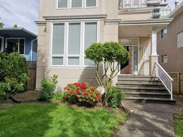 5938 Larch St, Vancouver, BC V6M 4E4