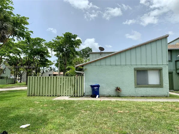 2115 NW 57th Ave #16-C, Lauderhill, FL 33313