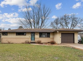 920 Overton Dr NE, Fridley, MN 55432