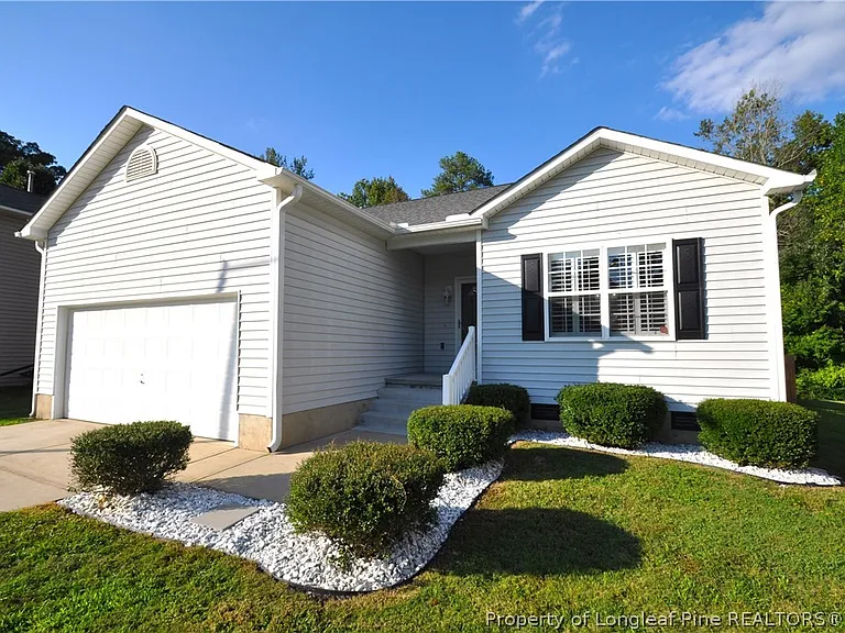 248 N Honey Springs Ave — Photo 1