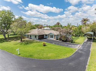 595 45th Ct, Vero Beach, FL 32968