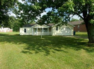 1089 Airport Rd, Centerville, IN 47330