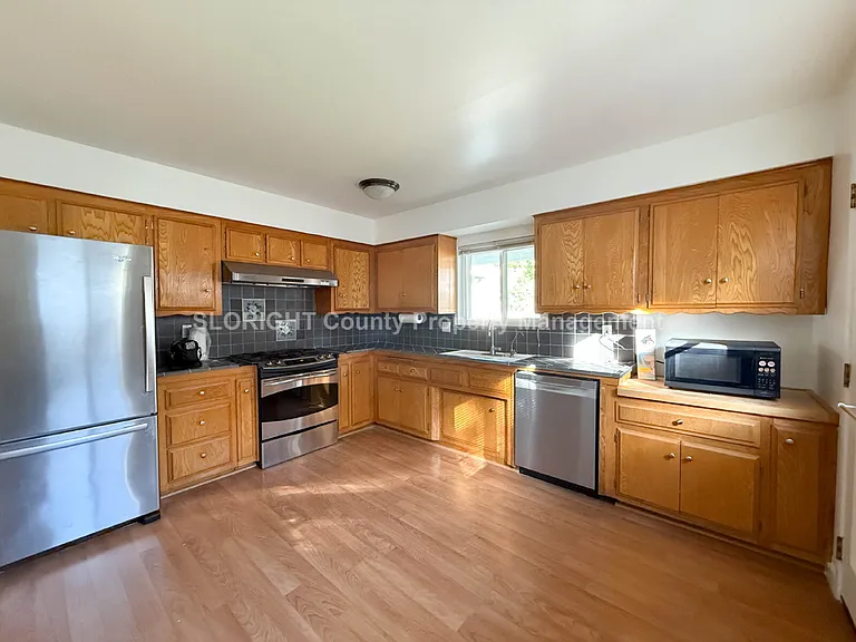 2435 Boulevard Del Campo Blvd — Photo 2