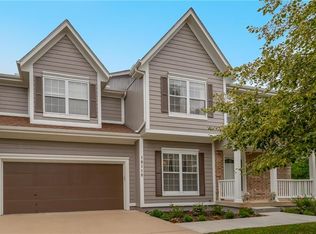 18110 W 159th Ter, Olathe, KS 66062