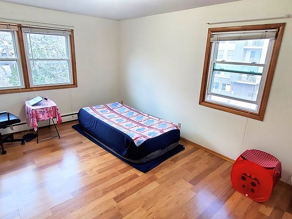 4th image of 18 Arthur Ave SE #0B-1Ba