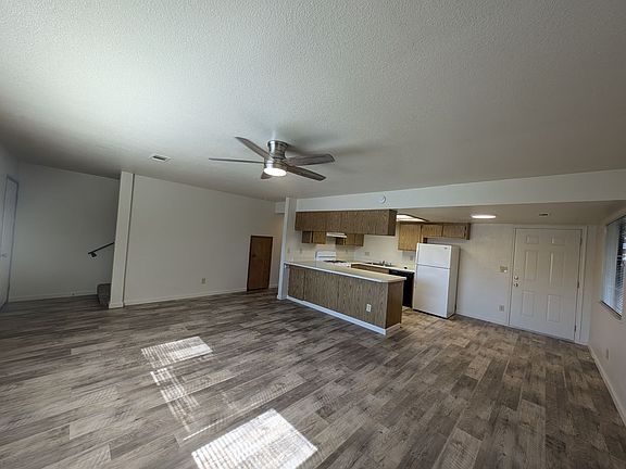 3rd image of 2410 Wilson Ave APT C