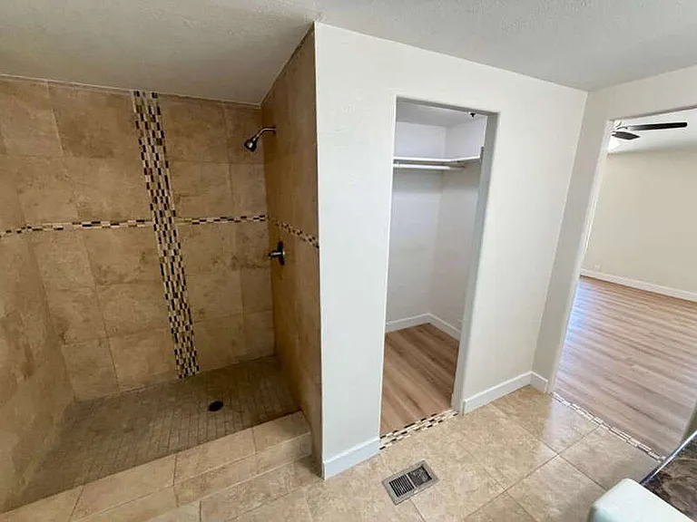 11016 N Grand Canyon Blvd — Photo 11