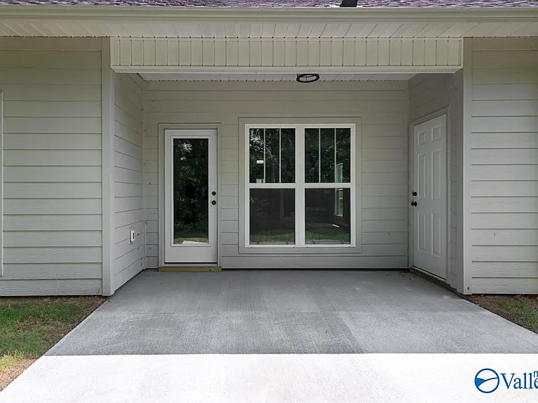 327 Pension Row — Photo 39