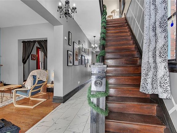 3rd image of 522 Bellefontaine Ave