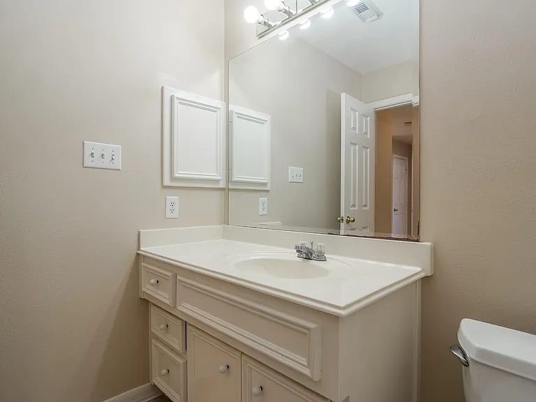 1414 Crocker St — Photo 22