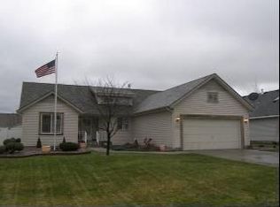 703 S McMillan Rd, Greenacres, WA 99016