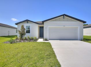 1233 Oak Valley Dr, Auburndale, FL 33823
