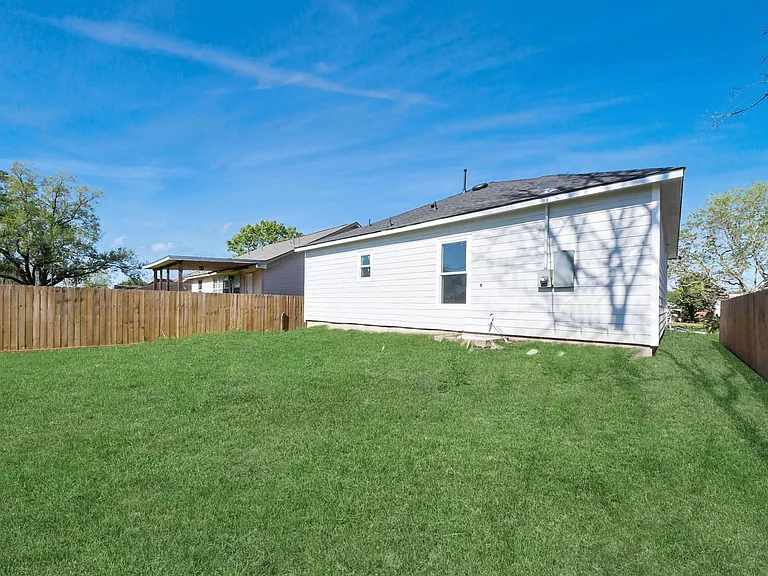7160 Rook Blvd — Photo 28