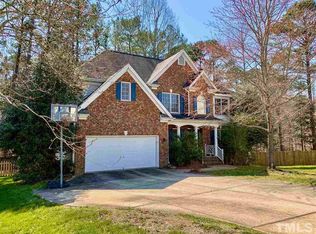 8405 Aptos Ct, Raleigh, NC 27613