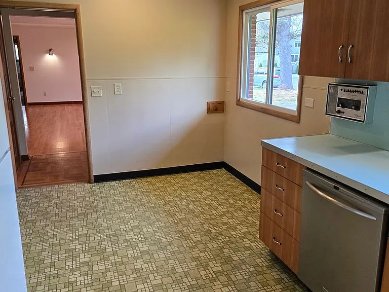 11440 NE Morris St — Photo 21