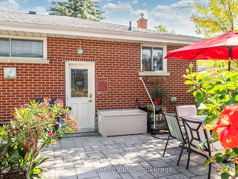 464 Gibbons St #BASEMENT — Photo 6