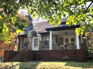 6680 Ridgeville St, Pittsburgh, PA 15217