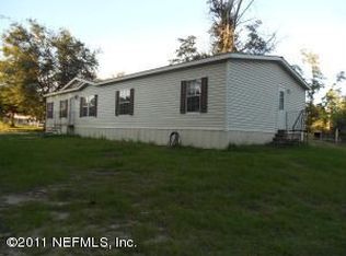 136 Little Branch Trl, Interlachen, FL 32148