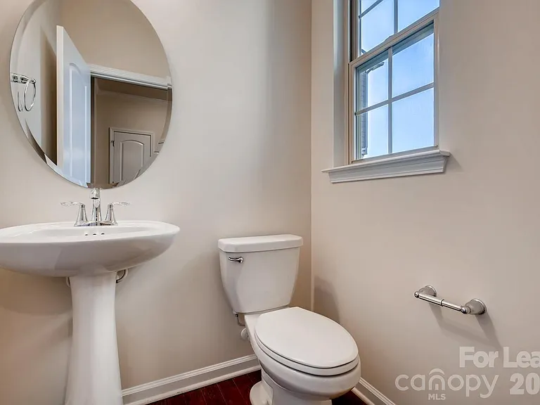 6418 Raffia Rd — Photo 15