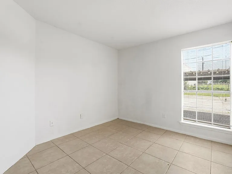 10501 South Dr #288 — Photo 16