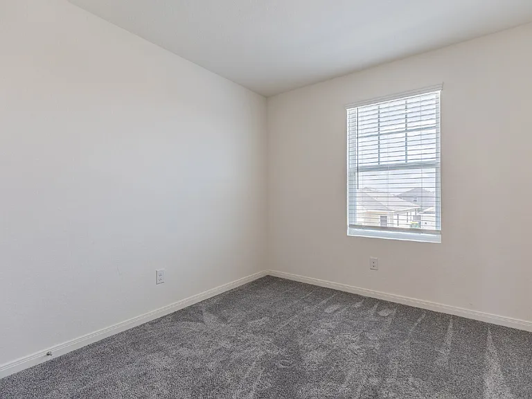 14706 Maple Ter — Photo 22