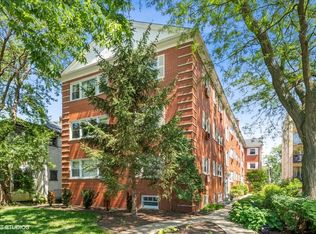 2145 Ridge Ave APT 3A, Evanston, IL 60201