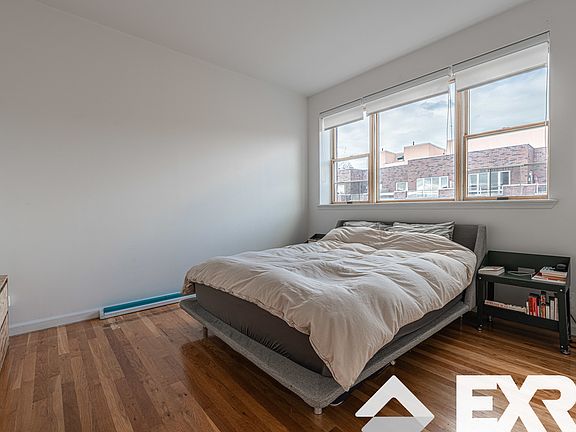 4th image of 309 Grand Ave APT 3D