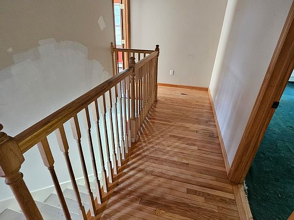 2nd image of 185 Summit Ave