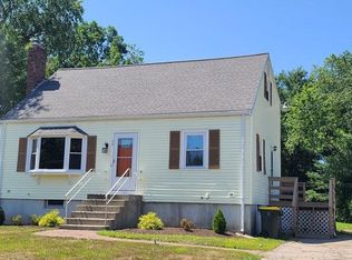 48 Forest St, Franklin, MA 02038