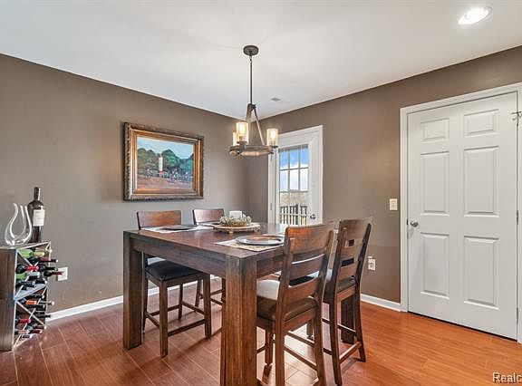 5th image of 6383 Conifer Dr