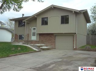 14701 Emiline St, Omaha, NE 68138