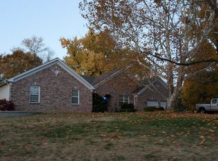 803 Streiff Ln, Ballwin, MO