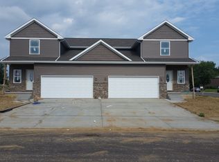 101 N High St, Washington, IL 61571