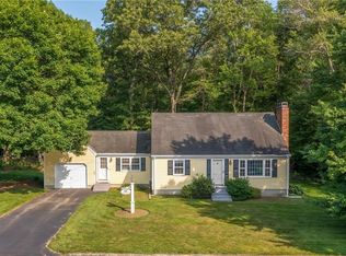 1 Winter Dr, Seekonk, MA 02771