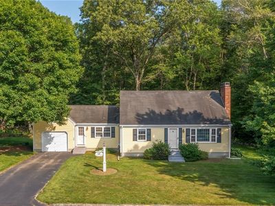 1 Winter Dr, Seekonk, MA, 02771
