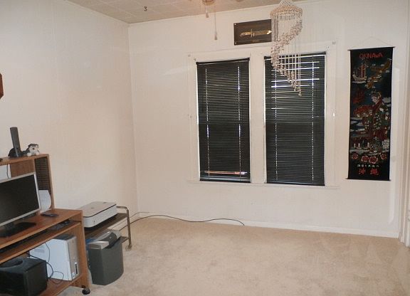 3rd image of 1601 Enlow Ave