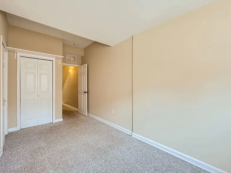 305 S Collington Ave — Photo 18