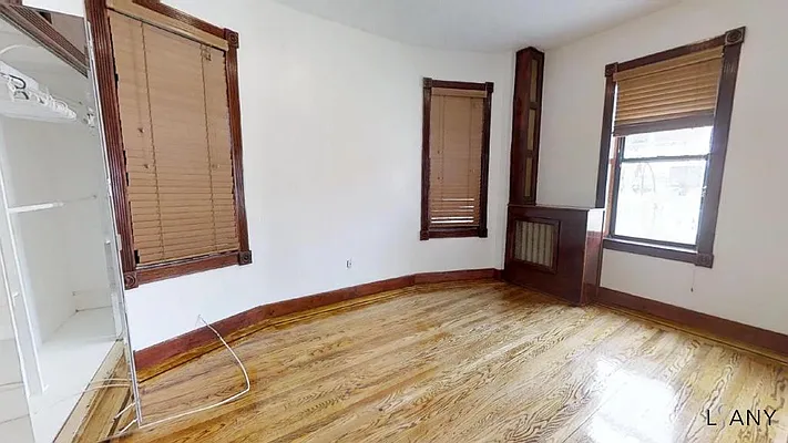 Rented by LandSeair Real Estate Group | media 8