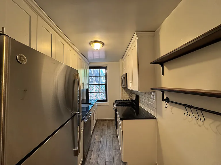 46-01 Skillman Ave #H2 — Photo 2