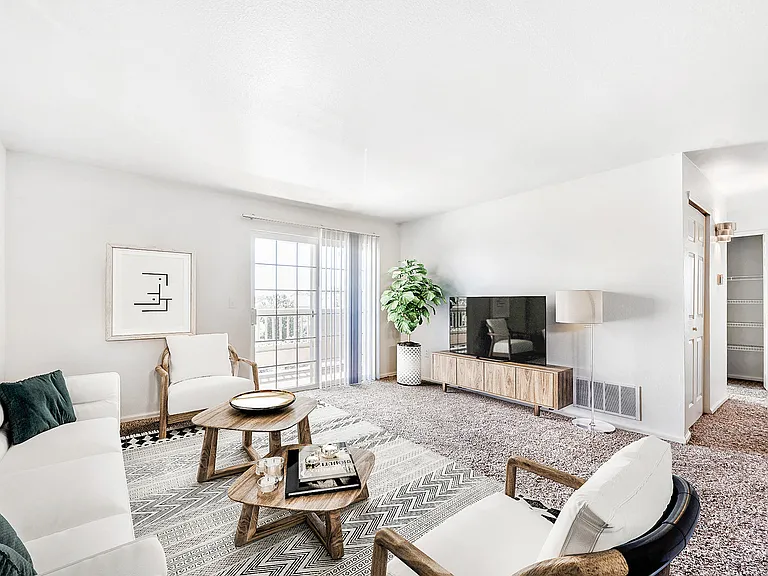 Riverwalk Apartments — Photo 16