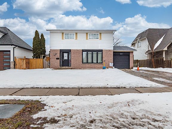 3rd image of 2202 Bridge Rd