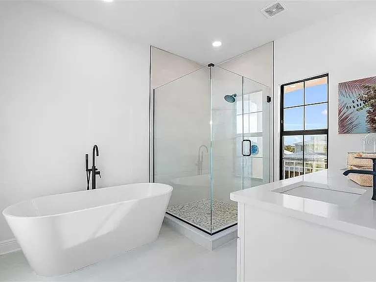 6418 Margarita Shores Ln — Photo 40