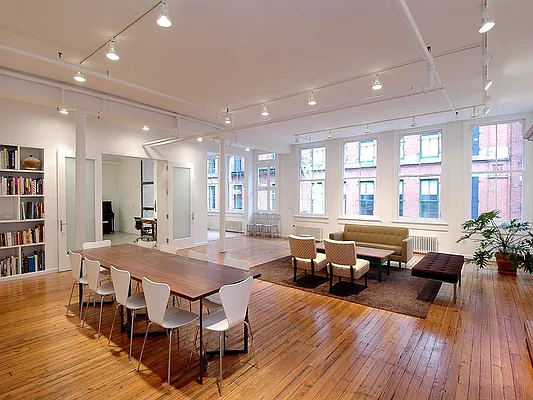 Sold by Sotheby's International Realty | media 4