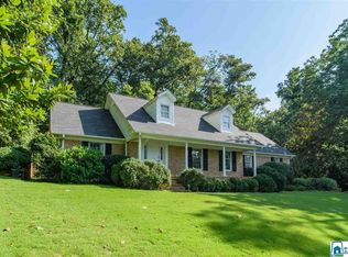 2200 Hunters Cv, Vestavia, AL 35216
