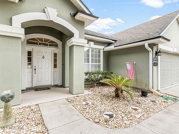 2nd image of 612 N Heritage Creek Way