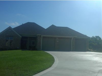 1150 SW New Forest Dr, Topeka, KS, 66604