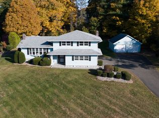 24 Blue Ridge Rd, Berlin, CT 06037