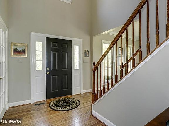 Two Story Entrance Foyer